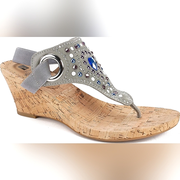 NWOB White Mountain Adeline Embellished Slimgback Wedge Thong Sandals Size 9.5 - Picture 11 of 14